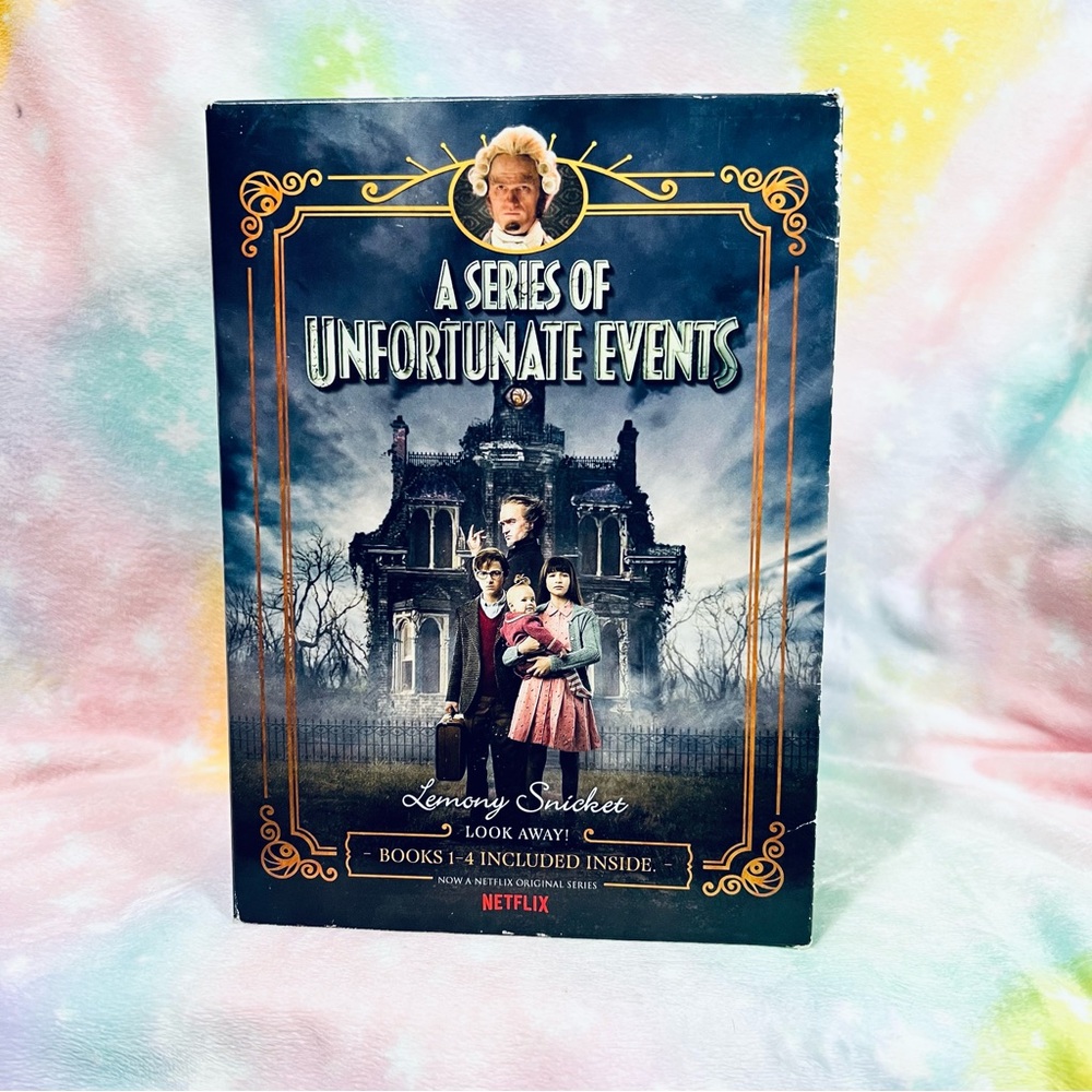 Netflix A Series of Unfortunate Events Box Set